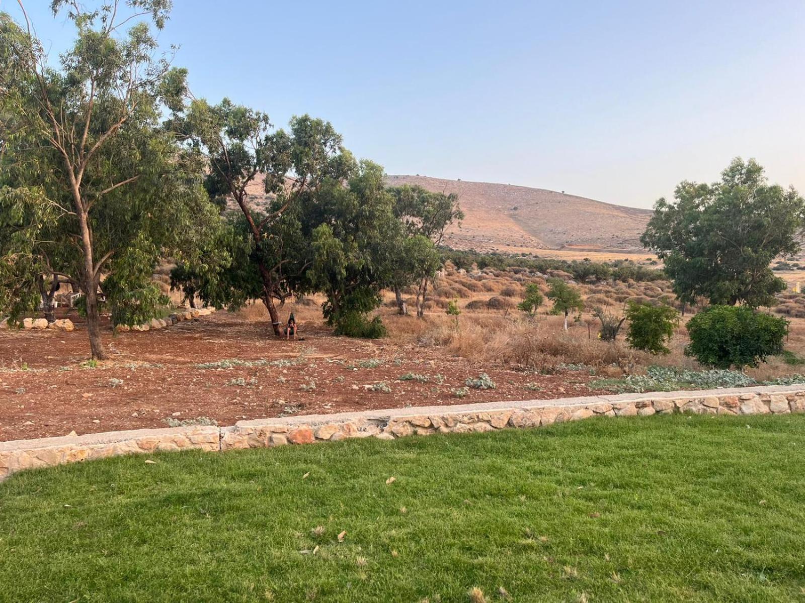 Villa זריחה למרגלות הגלבוע Nurit Exterior foto